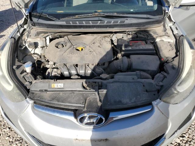 Photo 11 from auction – 2016 HYUNDAI ELANTRA SE with VIN 5NPDH4AE2GH697177