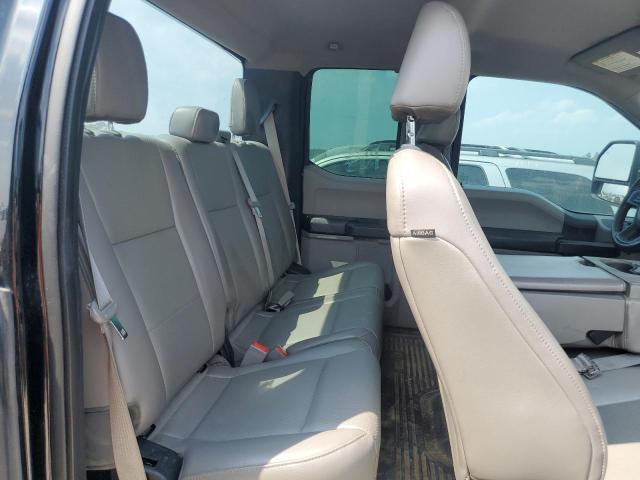 Photo 10 from auction – 2018 FORD F350 SUPER with VIN 1FT8X3BTXJEB67395
