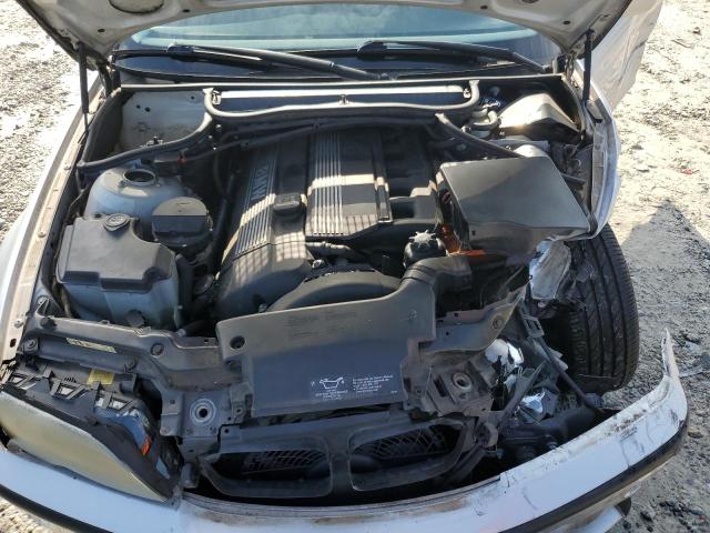 Photo 11 from auction – 2003 BMW 325 I with VIN WBAET37473NJ28795