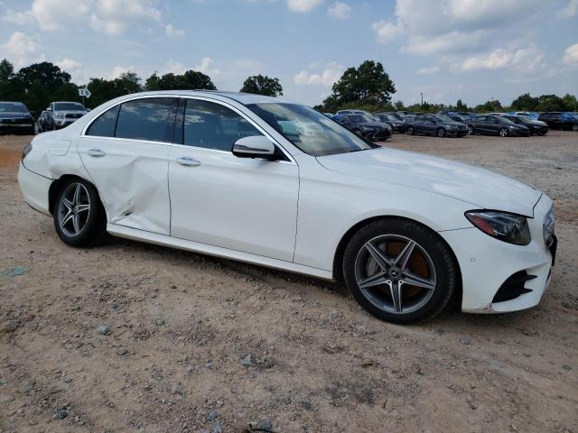 Photo 4 from auction – 2018 MERCEDES-BENZ E 300 4MAT with VIN WDDZF4KB2JA347455