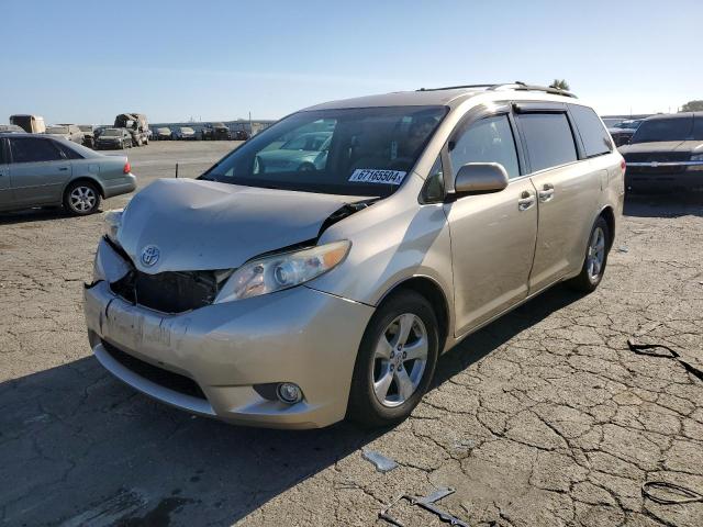 Photo 1 from auction – 2012 TOYOTA SIENNA LE with VIN 5TDKK3DC1CS263799