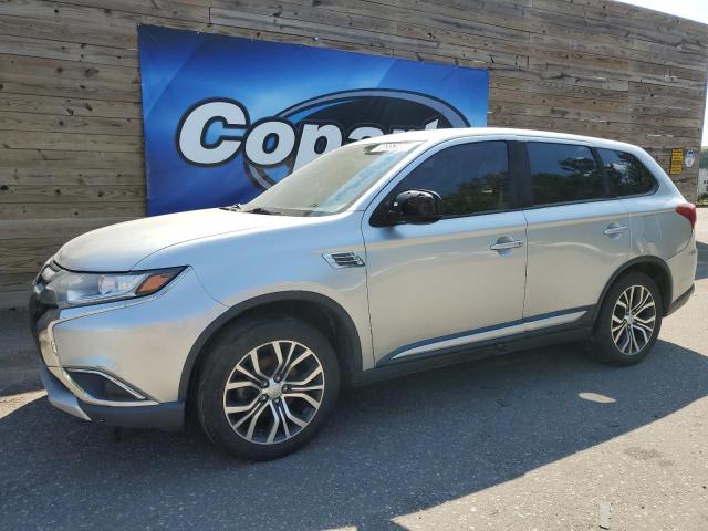 MITSUBISHI OUTLANDER 2018 with VIN JA4AZ3A39JZ042081 - Photo from auction