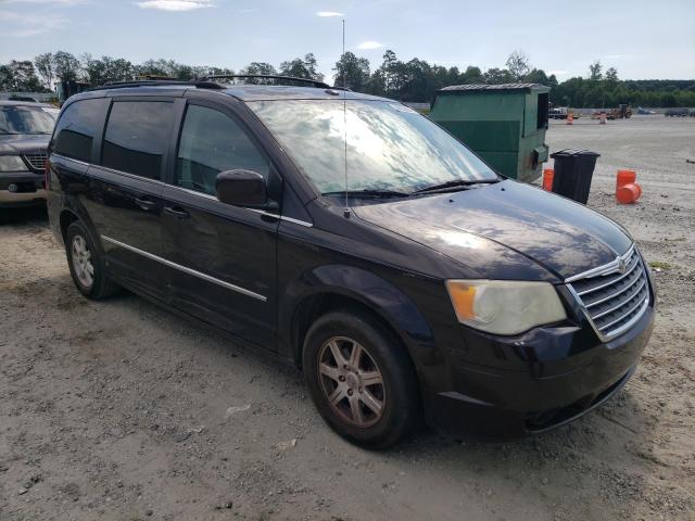 Photo 4 from auction – 2010 CHRYSLER TOWN & COU with VIN 2A4RR5D1XAR257715