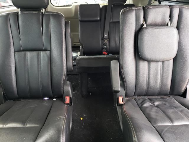 Photo 10 from auction – 2014 CHRYSLER TOWN & COU with VIN 2C4RC1BG1ER325705