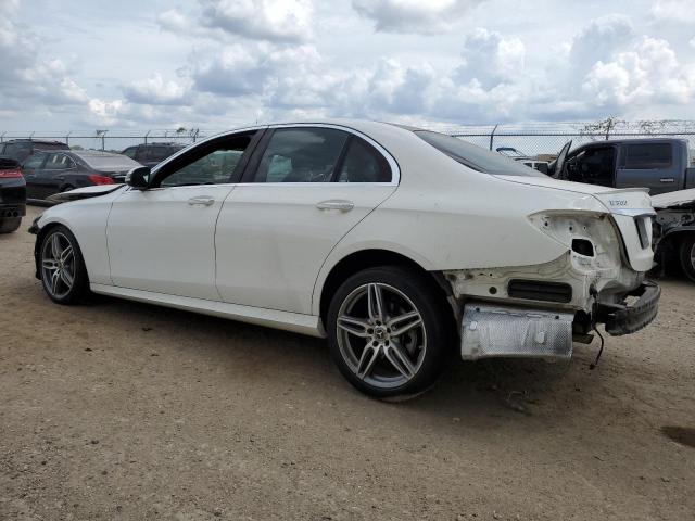 Photo 2 from auction – 2017 MERCEDES-BENZ E 300 with VIN WDDZF4JB6HA052435