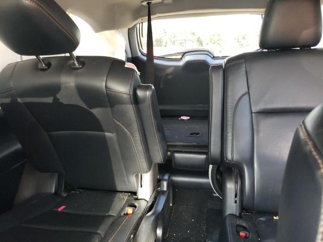 Photo 10 from auction – 2018 TOYOTA HIGHLANDER with VIN 5TDKZRFH0JS529771