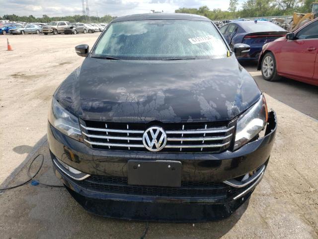 Photo 5 from auction – 2015 VOLKSWAGEN PASSAT SEL with VIN 1VWCS7A37FC073217