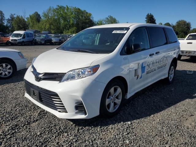 TOYOTA SIENNA 2019 with VIN 5TDZZ3DC5KS972437 - Photo from auction