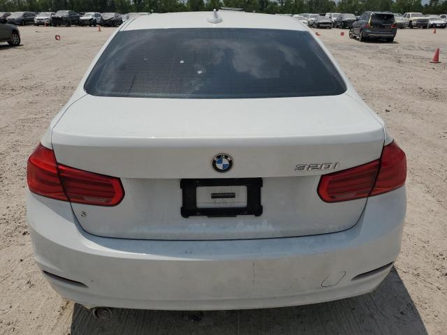 Photo 6 from auction – 2018 BMW 320 I with VIN WBA8E1G55JNU93557