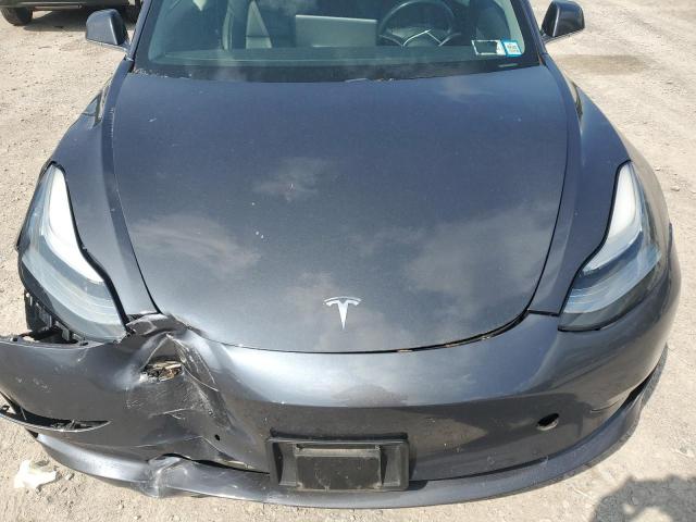 Photo 11 from auction – 2019 TESLA MODEL 3 with VIN 5YJ3E1EB6KF209763