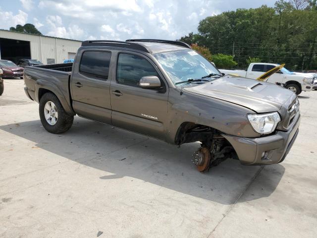 Photo 4 from auction – 2013 TOYOTA TACOMA DOU with VIN 3TMLU4EN8DM122914