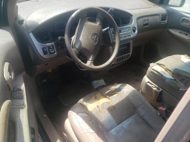 Photo 8 from auction – 2002 TOYOTA SIENNA LE with VIN 4T3ZF13C22U460857
