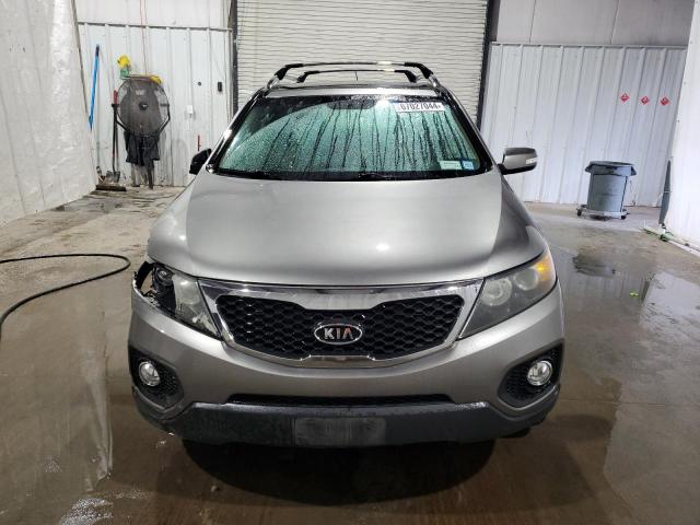 Photo 5 from auction – 2011 KIA SORENTO EX with VIN 5XYKUDA26BG173040