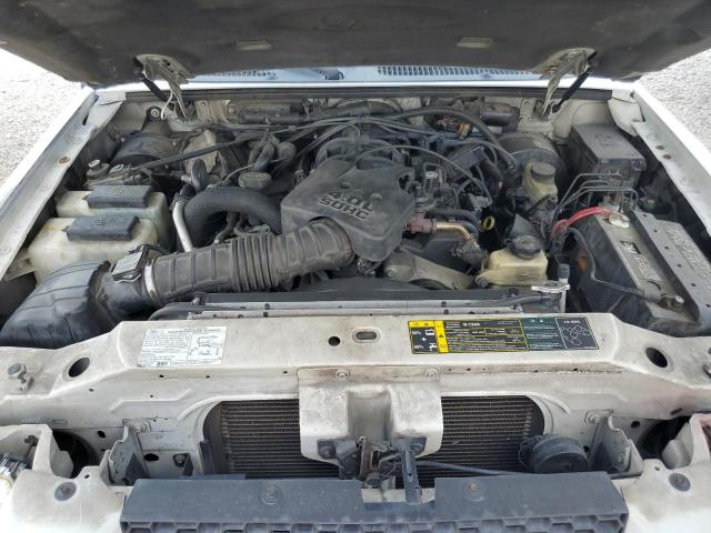 Photo 11 from auction – 2005 FORD EXPLORER S with VIN 1FMZU67K95UB35852