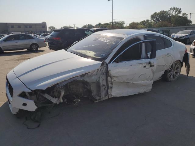JAGUAR XF PREMIUM 2016 with VIN SAJBD4BVXGCY07777 - Photo from auction