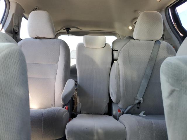 Photo 10 from auction – 2015 TOYOTA SIENNA LE with VIN 5TDKK3DC9FS563014
