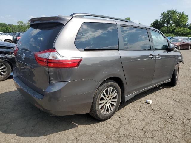 Photo 3 from auction – 2018 TOYOTA SIENNA XLE with VIN 5TDYZ3DC6JS938629