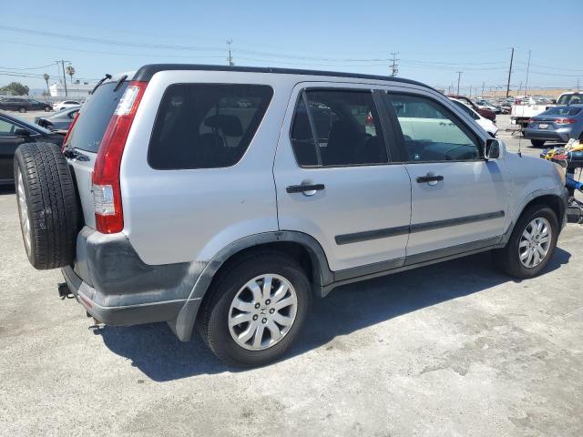Photo 3 from auction – 2005 HONDA CR-V with VIN JHLRD78845C017486