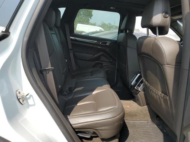 Photo 11 from auction – 2015 PORSCHE CAYENNE with VIN WP1AF2A21FLA43265