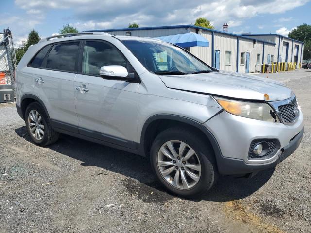 Photo 4 from auction – 2011 KIA SORENTO EX with VIN 5XYKU3A19BG008097
