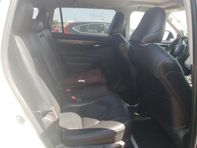 Photo 10 from auction – 2021 TOYOTA HIGHLANDER with VIN 5TDDZRBH6MS112383