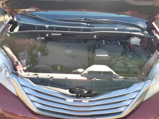 Photo 12 from auction – 2011 TOYOTA SIENNA XLE with VIN 5TDDK3DC1BS023949