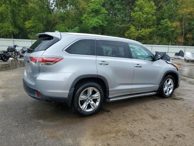 Photo 3 from auction – 2016 TOYOTA HIGHLANDER with VIN 5TDYKRFH7GS134798