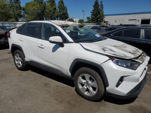Photo 4 from auction – 2020 TOYOTA RAV4 XLE with VIN 2T3W1RFV9LW100774