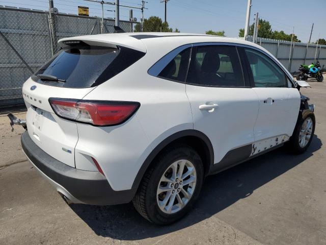 Photo 3 from auction – 2020 FORD ESCAPE SE with VIN 1FMCU9G67LUB89657