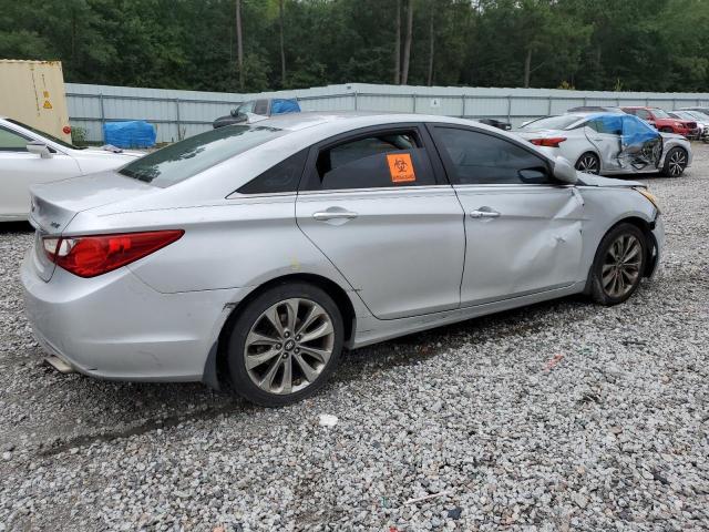 Photo 3 from auction – 2012 HYUNDAI SONATA SE with VIN 5NPEC4AB6CH360014