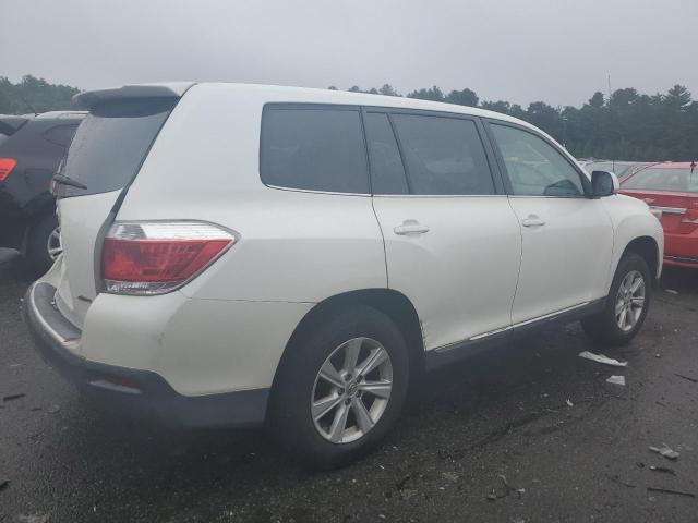 Photo 3 from auction – 2011 TOYOTA HIGHLANDER with VIN 5TDBK3EH4BS053898