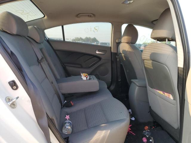 Photo 10 from auction – 2017 KIA FORTE LX with VIN 3KPFL4A73HE042640