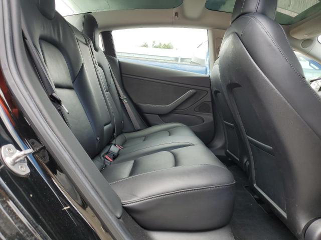 Photo 10 from auction – 2018 TESLA MODEL 3 with VIN 5YJ3E1EA5JF044293