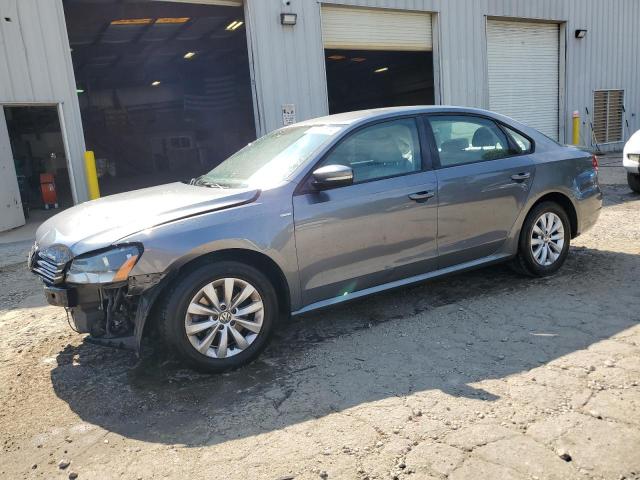 VOLKSWAGEN PASSAT S 2015 with VIN 1VWAT7A30FC008696 - Photo from auction