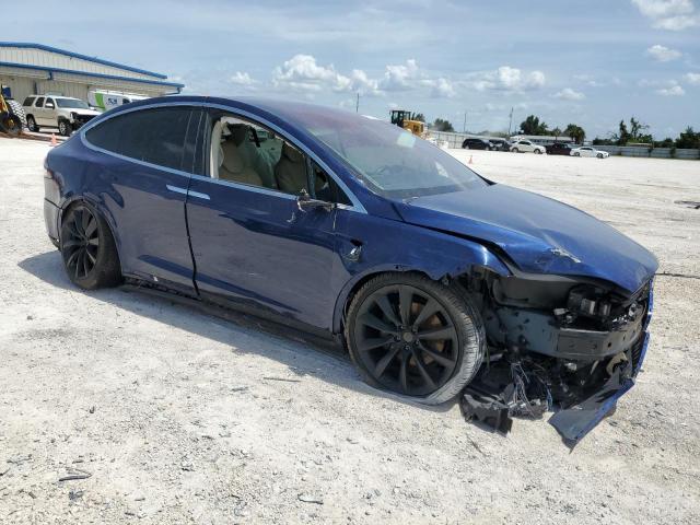 Photo 4 from auction – 2017 TESLA MODEL X with VIN 5YJXCBE27HF051245