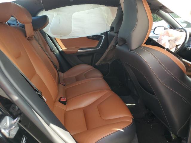 Photo 10 from auction – 2015 VOLVO S60 PLATIN with VIN YV126MFM2F1355662