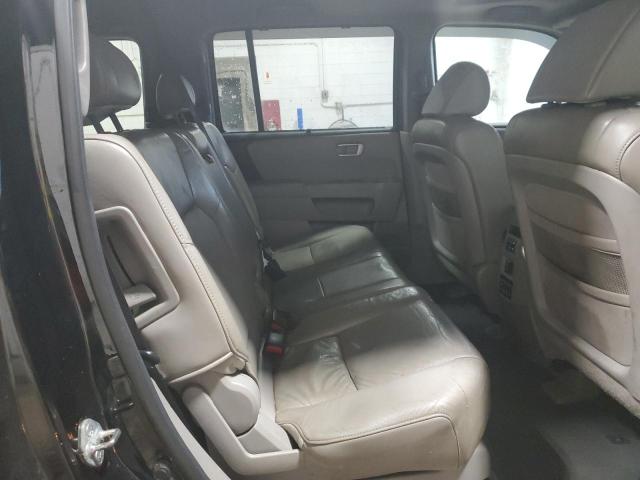 Photo 11 from auction – 2010 HONDA PILOT TOUR with VIN 5FNYF4H90AB005374
