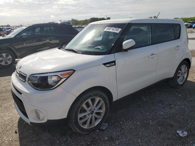 KIA SOUL + 2018 with VIN KNDJP3A51J7902421 - Photo from auction