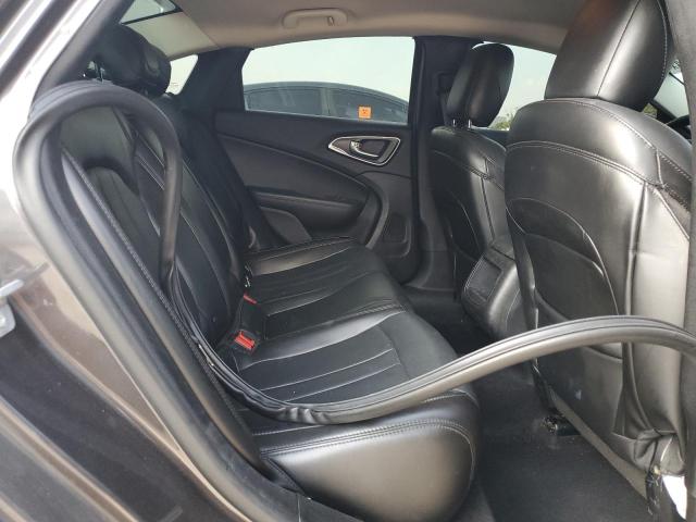 Photo 10 from auction – 2017 CHRYSLER 200 LIMITE with VIN 1C3CCCAB5HN507453