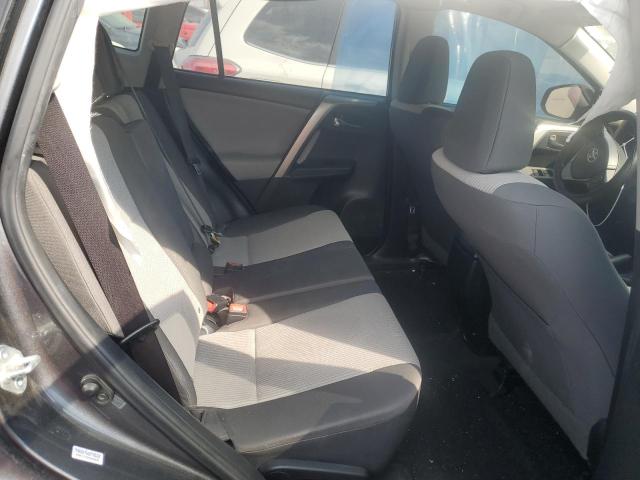 Photo 10 from auction – 2015 TOYOTA RAV4 LE with VIN JTMBFREV9FD121921