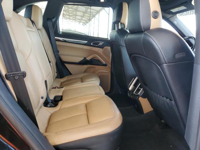 Photo 11 from auction – 2018 PORSCHE CAYENNE S with VIN WP1AB2A20JLA60448