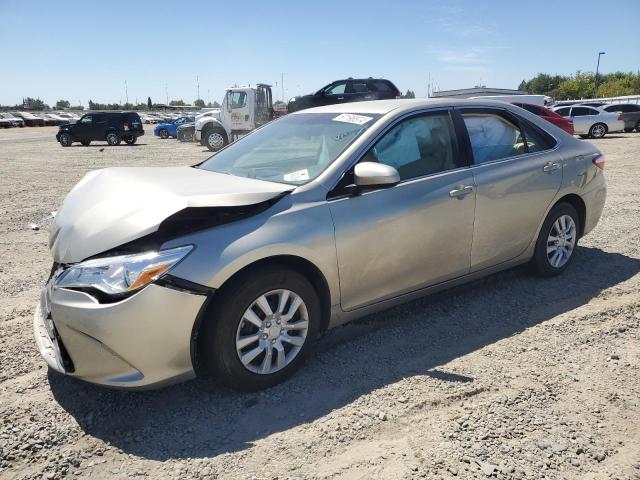 TOYOTA CAMRY LE 2015 with VIN 4T1BF1FK1FU487602 - Photo from auction