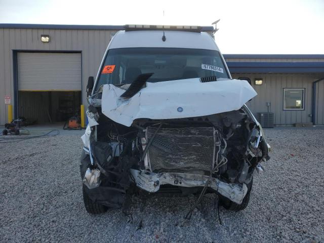 Photo 5 from auction – 2014 MERCEDES-BENZ SPRINTER 2 with VIN WD3PE7CC7E5867320