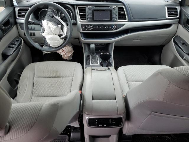 Photo 8 from auction – 2018 TOYOTA HIGHLANDER with VIN 5TDBZRFH1JS800479