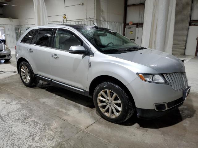 Photo 4 from auction – 2013 LINCOLN MKX with VIN 2LMDJ8JK1DBL35379