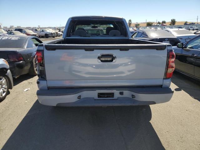 Photo 6 from auction – 2006 CHEVROLET SILVERADO with VIN 2GCEC19TX61127125
