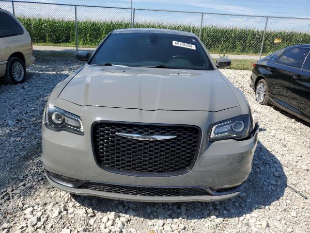 Photo 5 from auction – 2017 CHRYSLER 300 S with VIN 2C3CCABG9HH603688