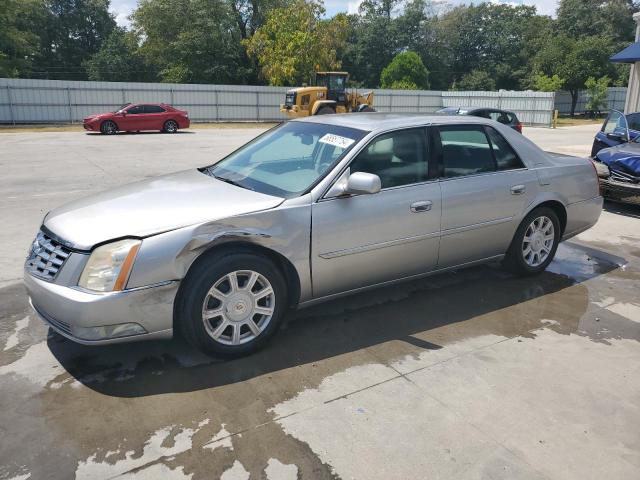 CADILLAC DTS 2008 with VIN 1G6KD57Y08U181520 - Photo from auction