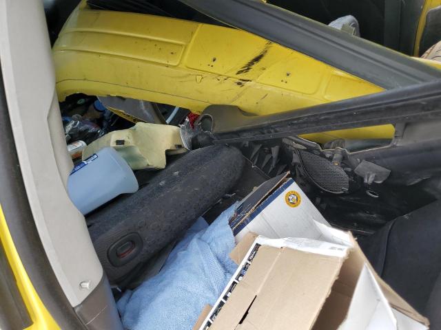 Photo 10 from auction – 2004 FORD FOCUS ZX3 with VIN 3FAFP313X4R110498