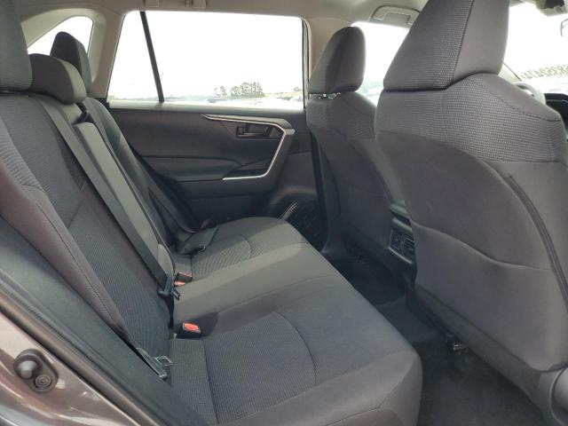 Photo 11 from auction – 2023 TOYOTA RAV4 LE with VIN 2T3H1RFV2PW282901